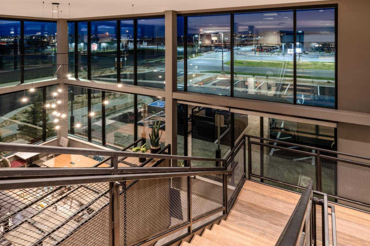 Atwell Suites - Denver Airport Tower Road By Ihg Exterior foto